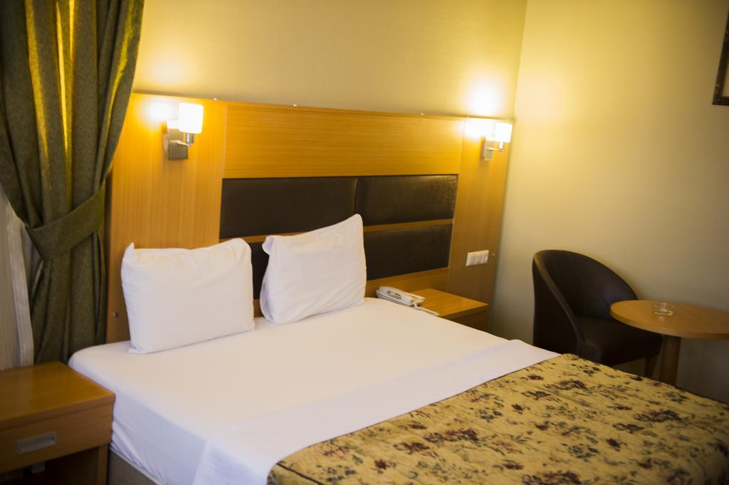 Pinar Elite Hotel Adana Room photo