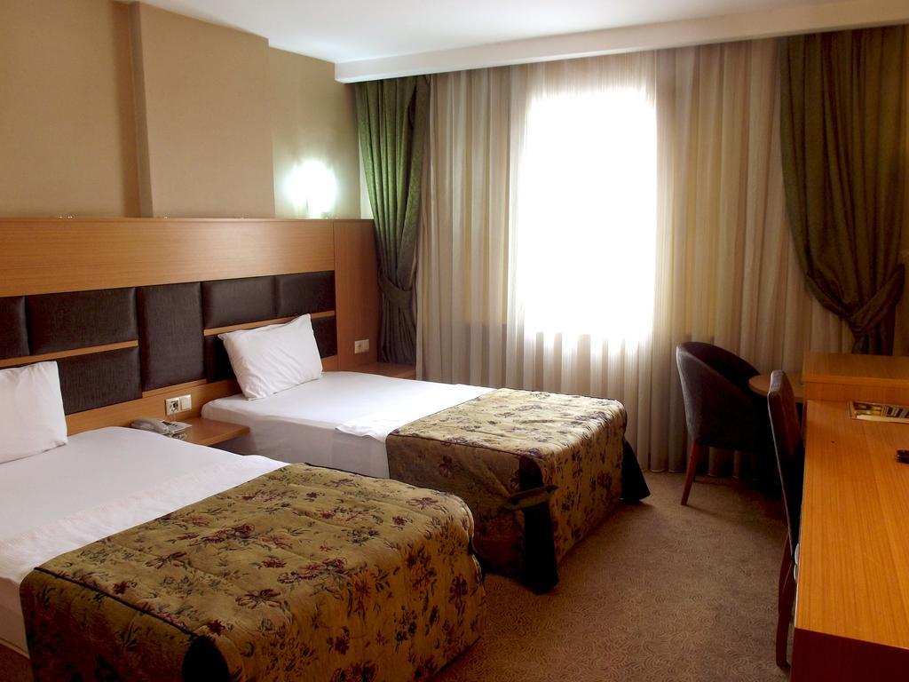 Pinar Elite Hotel Adana Exterior photo